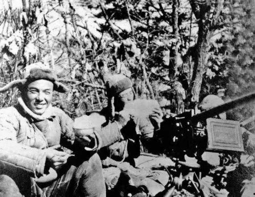 英雄主义,无畏挑战，铸就辉煌