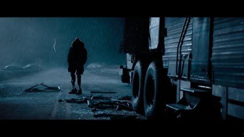 逆袭狂飙我为王,我为王，从底层崛起的传奇之路